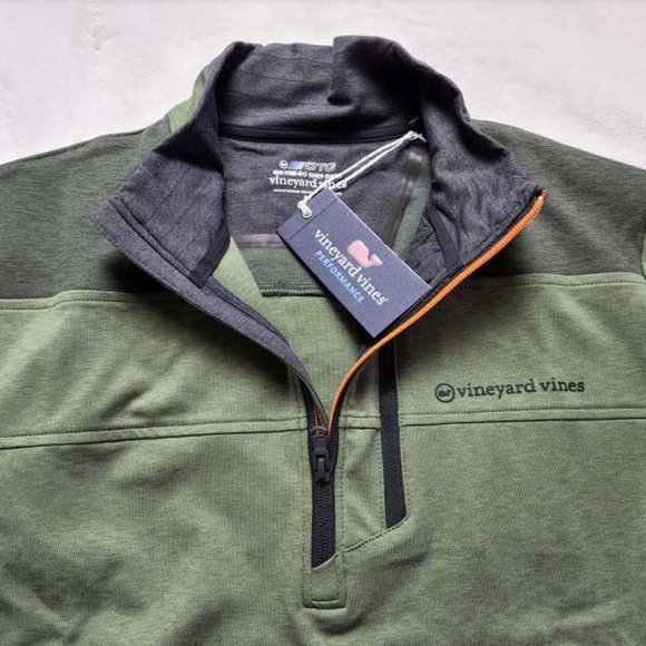 New men's M L XL Vineyard Vines On the go Shep Shirt pullover in Barrack green - Picture 3 of 8
